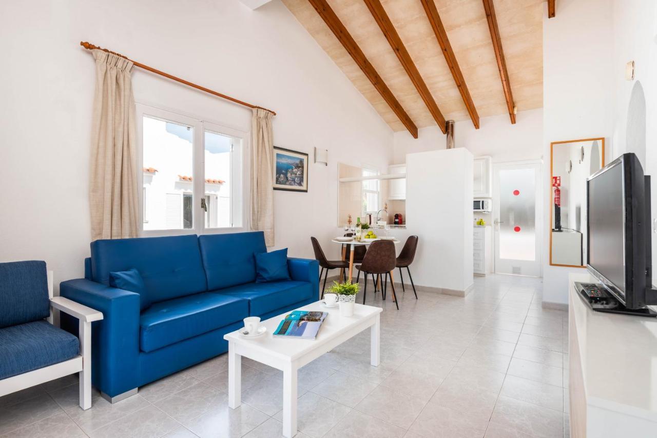 Rimar 6, 2 Bedroom Apartment, Cap D'Artrutx Кала-ен-Бош Екстер'єр фото