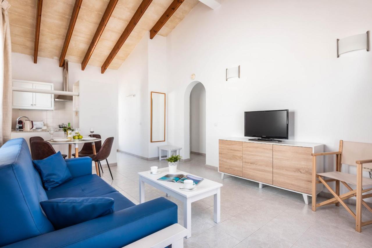 Rimar 6, 2 Bedroom Apartment, Cap D'Artrutx Кала-ен-Бош Екстер'єр фото